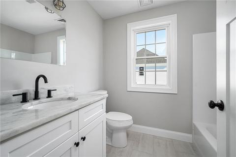 482 Louise St, Woonsocket, RI 02895 photo 23