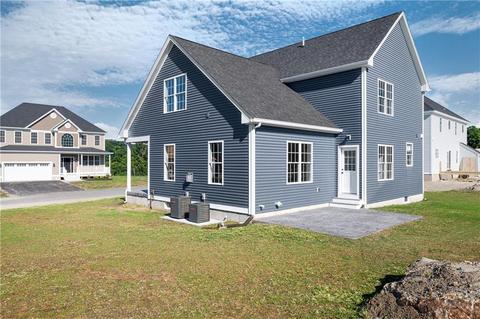 482 Louise St, Woonsocket, RI 02895 photo 35