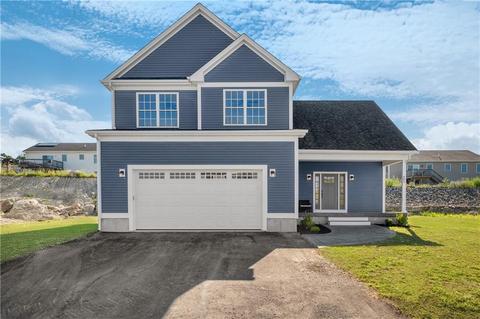 482 Louise St, Woonsocket, RI 02895 photo 1