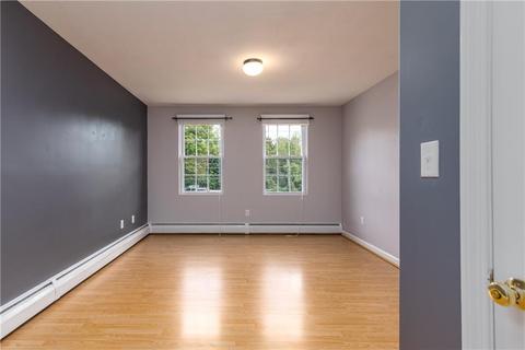 329 Commonwealth Ave, Warwick, RI 02886 photo 16