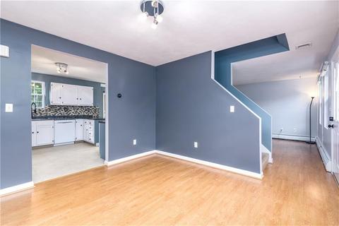 329 Commonwealth Ave, Warwick, RI 02886 photo 14