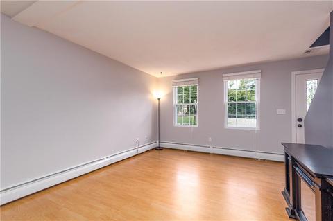 329 Commonwealth Ave, Warwick, RI 02886 photo 11
