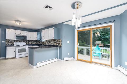 329 Commonwealth Ave, Warwick, RI 02886 photo 8