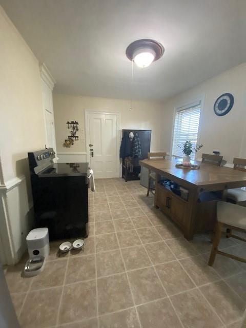 121 Prospect St, Woonsocket, RI 02895 photo 2
