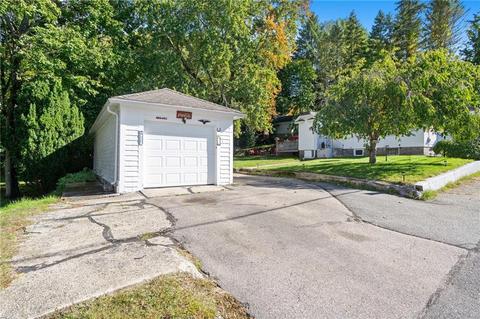 280 Bailey St, Woonsocket, RI 02895 photo 31