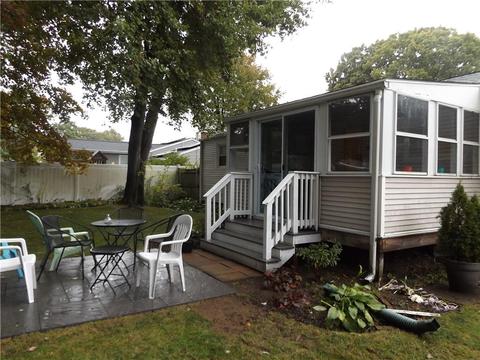 120 Wethersfield Dr, Warwick, RI 02886 photo 8