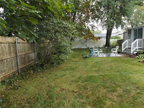 120 Wethersfield Dr, Warwick, RI 02886 photo 9