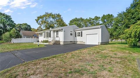 14 Damon Ave, Warwick, RI 02889 photo 4