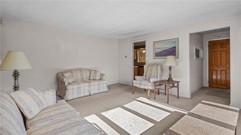 14 Damon Ave, Warwick, RI 02889 photo 8