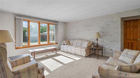 14 Damon Ave, Warwick, RI 02889 photo 7