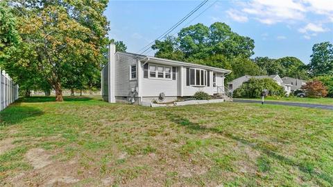 14 Damon Ave, Warwick, RI 02889 photo 2