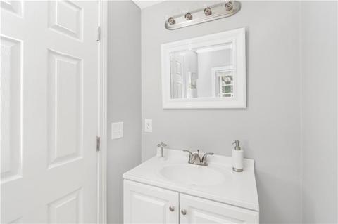 120 Read Ave, Coventry, RI 02816 photo 9