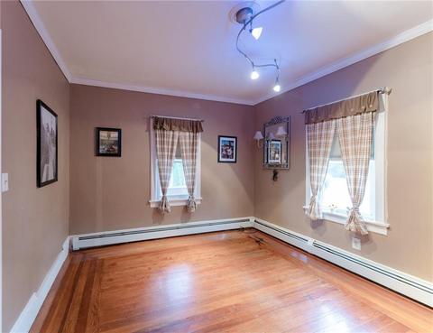 29 Eton Ave, Warwick, RI 02889 photo 5