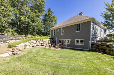 10 Kettle Close, Westerly, RI 02891 photo 6