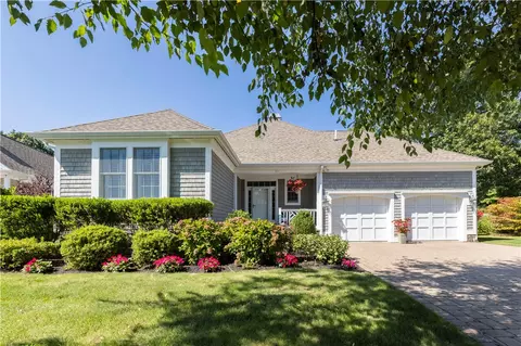 10 Kettle Close, Westerly, RI 02891 photo 1