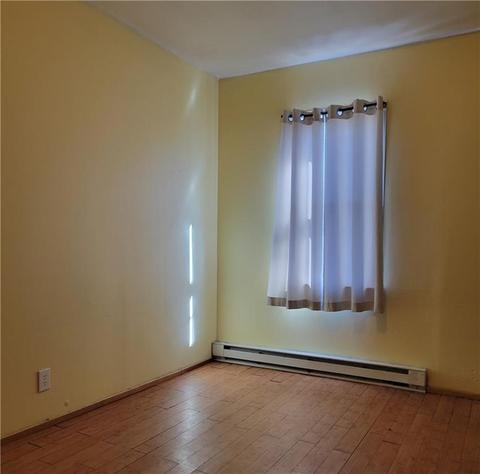 12 Miller Ln, Woonsocket, RI 02895 photo 3