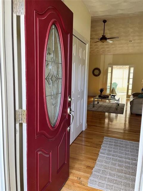320 Alpine Estates Dr, Cranston, RI 02921 photo 4