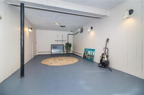 7 Herzig St, Bristol, RI 02809 photo 22