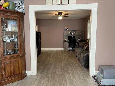 136 Brook St, Woonsocket, RI 02895 photo 4