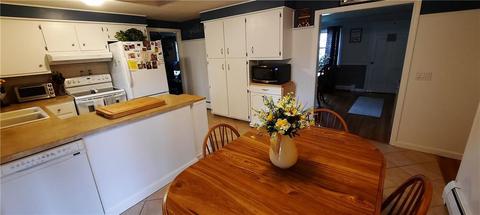 27 Circle Dr, Coventry, RI 02816 photo 7