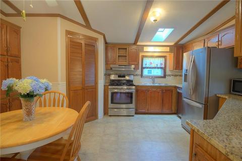 7 Ohare Ct, Coventry, RI 02816 photo 8