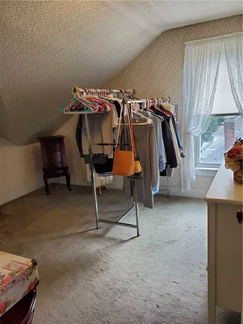 563 Prospect St, Woonsocket, RI 02895 photo 34