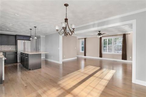 154 E Shore Dr, Coventry, RI 02816 photo 9