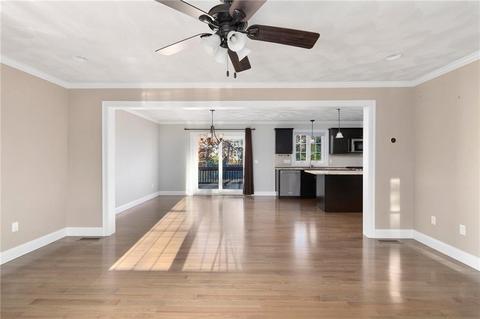 154 E Shore Dr, Coventry, RI 02816 photo 5