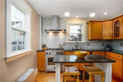 528 Fair St, Warwick, RI 02888 photo 10