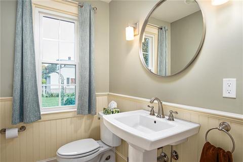 528 Fair St, Warwick, RI 02888 photo 18