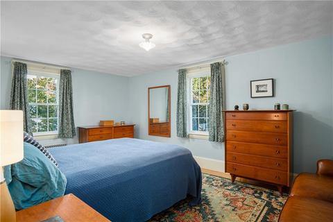 528 Fair St, Warwick, RI 02888 photo 20
