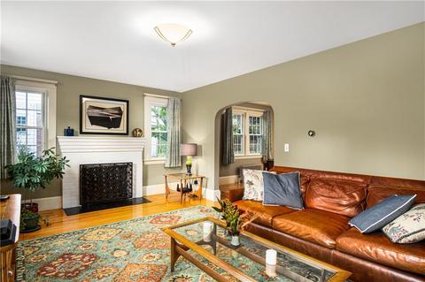 528 Fair St, Warwick, RI 02888 photo 13