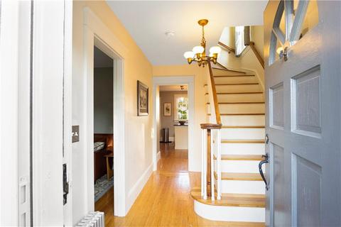 528 Fair St, Warwick, RI 02888 photo 7