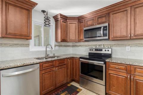 155 Heath Ave, Warwick, RI 02888 photo 9