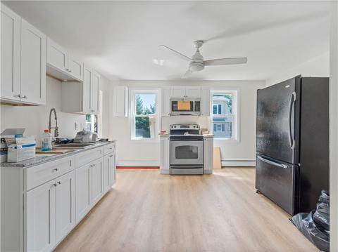 46 Reed St, Warwick, RI 02886 photo 3