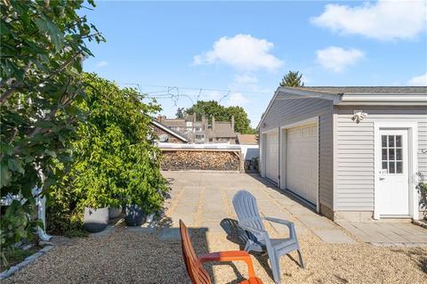 1028 Post Rd, Warwick, RI 02888 photo 8