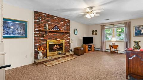 64 Marigold Dr, Warwick, RI 02889 photo 13