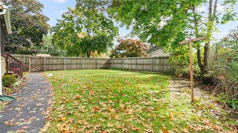64 Marigold Dr, Warwick, RI 02889 photo 41