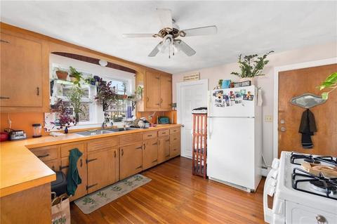 37 Ellis Ave, Warren, RI 02885 photo 13