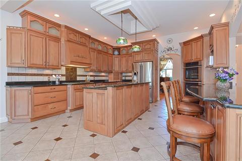59 Crest Dr, Cranston, RI 02921 photo 18