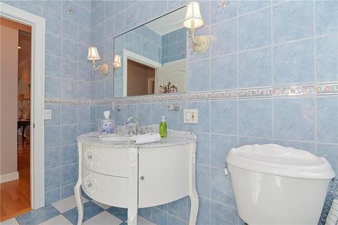 59 Crest Dr, Cranston, RI 02921 photo 40