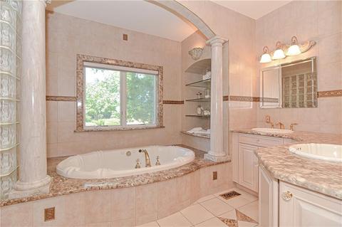 59 Crest Dr, Cranston, RI 02921 photo 34