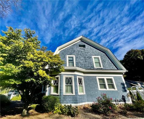 60 Beach St, Westerly, RI 02891 photo 2