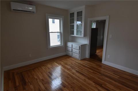 617 Gaskill St, Woonsocket, RI 02895 photo 3
