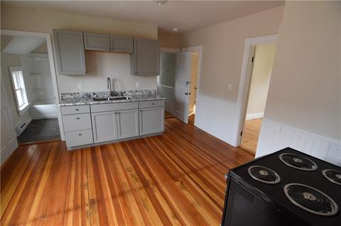 617 Gaskill St, Woonsocket, RI 02895 photo 13