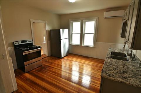 617 Gaskill St, Woonsocket, RI 02895 photo 5