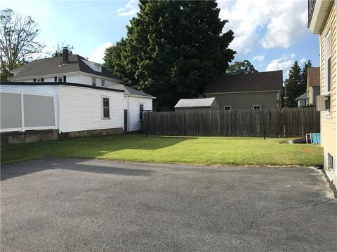 28 Andrews St, Woonsocket, RI 02895 photo 27
