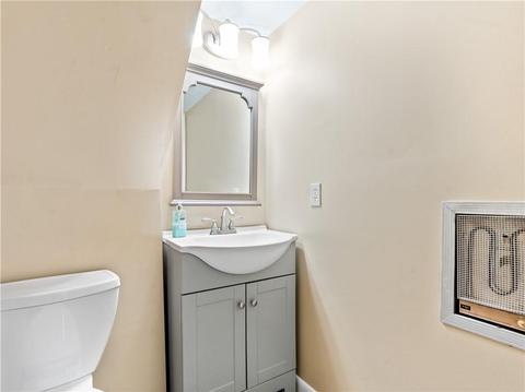 37 Wagner Rd, Westerly, RI 02891 photo 13