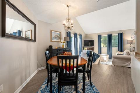 813 Williamsburg Cir, Warwick, RI 02886 photo 6