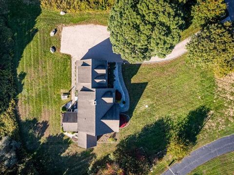 20 Moonlight Dr, Westerly, RI 02891 photo 2